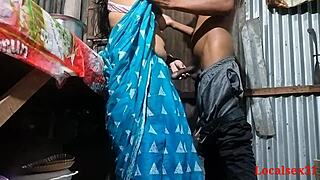 Ženu tvrdě šukají v kuchyni dlouho