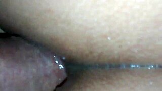 Je bouffe ce cul brésilien serré comme jamais