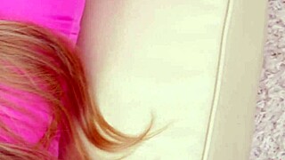 Geile süße Blonde zeigt Hammerfigur beim Casting... Scheiße, ich bin baff!