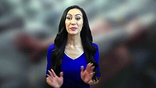 热辣有翅膀客人操女人3D扶她动画